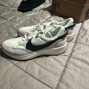 Women Nike Waffle White and Black Sneakers